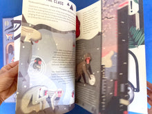 Cargar imagen en el visor de la galería, MAD ABOUT MONKEYS