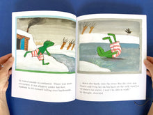 Cargar imagen en el visor de la galería, FROG IN WINTER