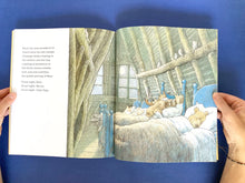 Cargar imagen en el visor de la galería, A HOUSE IN THE WOODS