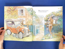 Cargar imagen en el visor de la galería, MOOSE'S BOOK BUS