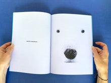 Cargar imagen en el visor de la galería, A POLAR BEAR IN THE SNOW