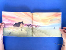 Cargar imagen en el visor de la galería, THE BOY AND THE GORILLA