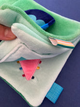 Cargar imagen en el visor de la galería, SOFT PEEKABOO BEDTIME BOOK OWL