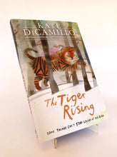 Cargar imagen en el visor de la galería, THE TIGER RISING