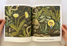 Cargar imagen en el visor de la galería, THE LITTLE GARDENER