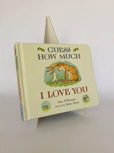 Cargar imagen en el visor de la galería, GUESS HOW MUCH I LOVE YOU - BOARD BOOK