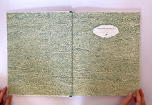 Cargar imagen en el visor de la galería, BANDOOLA: THE GREAT ELEPHANT RESCUE