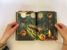 Cargar imagen en el visor de la galería, THE HOLIDAYS