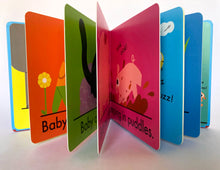 Cargar imagen en el visor de la galería, WIGGLE WALK WASH! BABY'S FIRST