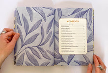 Cargar imagen en el visor de la galería, THE SLEEPY PEBBLE & OTHER BEDTIME