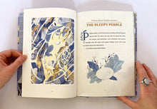 Cargar imagen en el visor de la galería, THE SLEEPY PEBBLE & OTHER BEDTIME