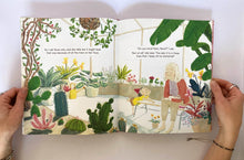 Cargar imagen en el visor de la galería, THE LINES ON NANA'S FACE