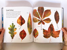 Cargar imagen en el visor de la galería, MY BIG BOOK OF OUTDOORS