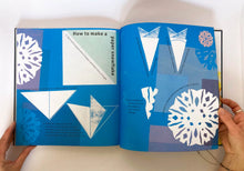 Cargar imagen en el visor de la galería, MY BIG BOOK OF OUTDOORS