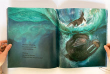 Cargar imagen en el visor de la galería, WALRUS SONG