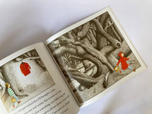 Cargar imagen en el visor de la galería, INTO THE FOREST