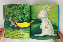 Cargar imagen en el visor de la galería, THE MOUSE WHO ATE THE MOON