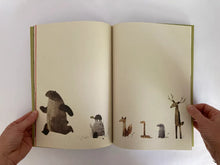 Cargar imagen en el visor de la galería, I WANT MY HAT BACK