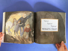 Cargar imagen en el visor de la galería, WE'RE GOING ON A BEAR HUNT: 30TH ANNIVERSARY EDITION