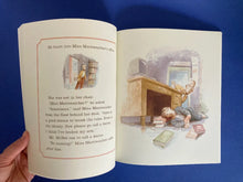 Cargar imagen en el visor de la galería, LIBRARY LION