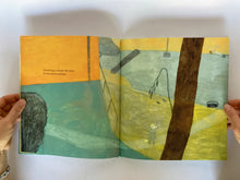 Cargar imagen en el visor de la galería, EVERYONE WALKS AWAY