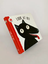 Cargar imagen en el visor de la galería, PEEKABOO WHO: LOOK AT ME