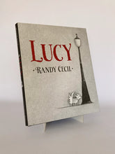 Cargar imagen en el visor de la galería, LUCY