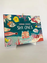 Cargar imagen en el visor de la galería, SHY ONES