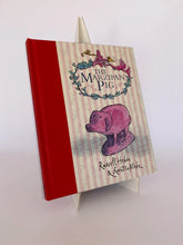 Cargar imagen en el visor de la galería, THE MARZIPAN PIG