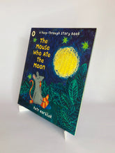 Cargar imagen en el visor de la galería, THE MOUSE WHO ATE THE MOON