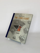Cargar imagen en el visor de la galería, THE STONE GIANT