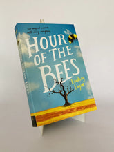 Cargar imagen en el visor de la galería, HOUR OF THE BEES
