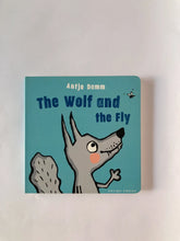 Cargar imagen en el visor de la galería, THE WOLF AND THE FLY